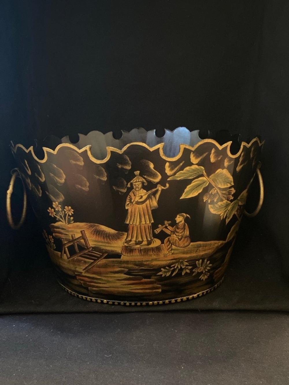 Vintage Oval Tole Toleware Cache Pot Planter Black Metal Scalloped Chinoiserie